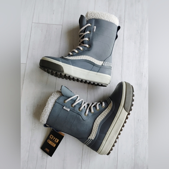 VANS NEW Standard Snow MTE Boots - Picture 4 of 16